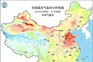 滕哈赫谈坎布瓦拉首发：他在训练中表现很好，处理球很冷静